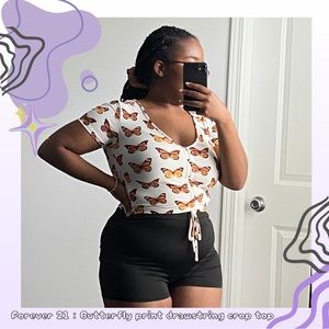 💜30% off sale💜 Forever 21 | Butterfly print drawstring crop top